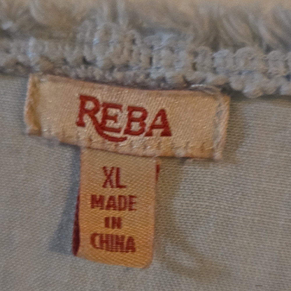 Reba Floral Embroidered V-Neck Blouse - Light Blue Chambray XL - Picture 3 of 6